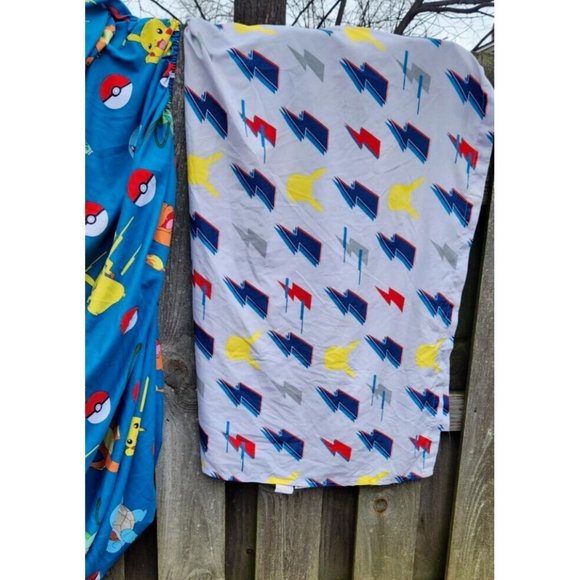 Pokemon Twin Bed Sheet Set Pikachu Pokeball - Picture 6 of 16